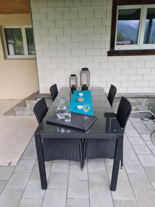 Jenaz Schones Kleines Studio Mit Sitzplatz, Mitten Im Prattigau מראה חיצוני תמונה
