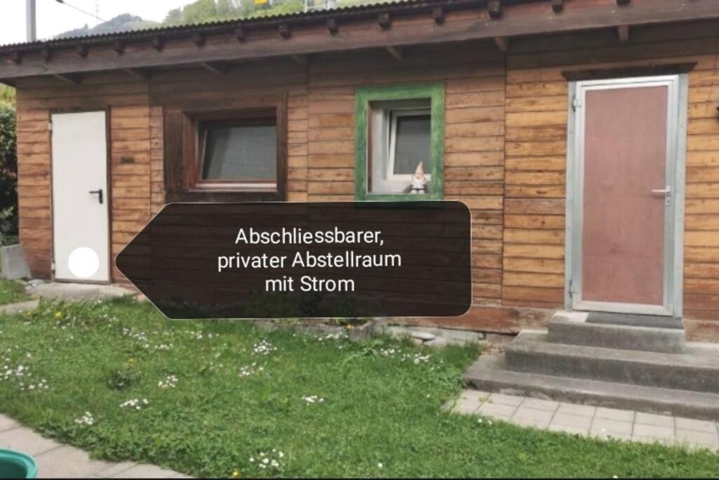 Jenaz Schones Kleines Studio Mit Sitzplatz, Mitten Im Prattigau מראה חיצוני תמונה
